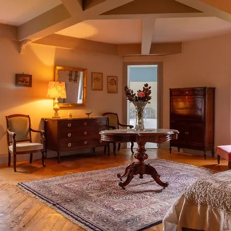 Chateau De Vaulx Дом отдыха Sainte-Agathe