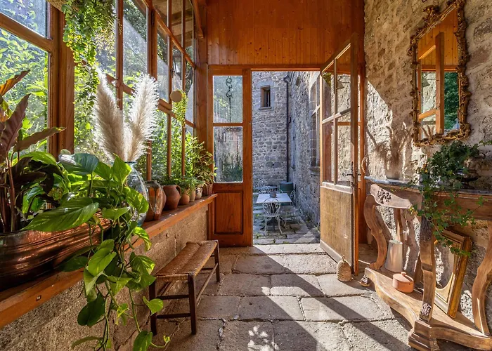 Chateau De Vaulx Sainte-Agathe